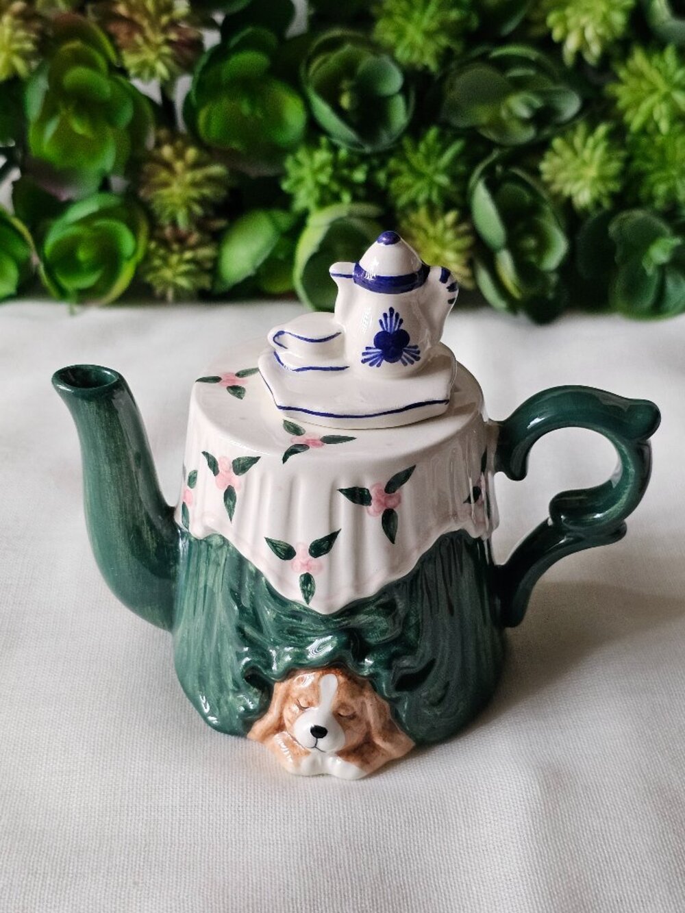 World Bazaar Inc. ceramic "Dog Under Table" hand-painted 4" mini teapot
